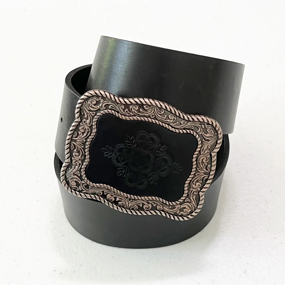Liz Claiborne Black Belt
